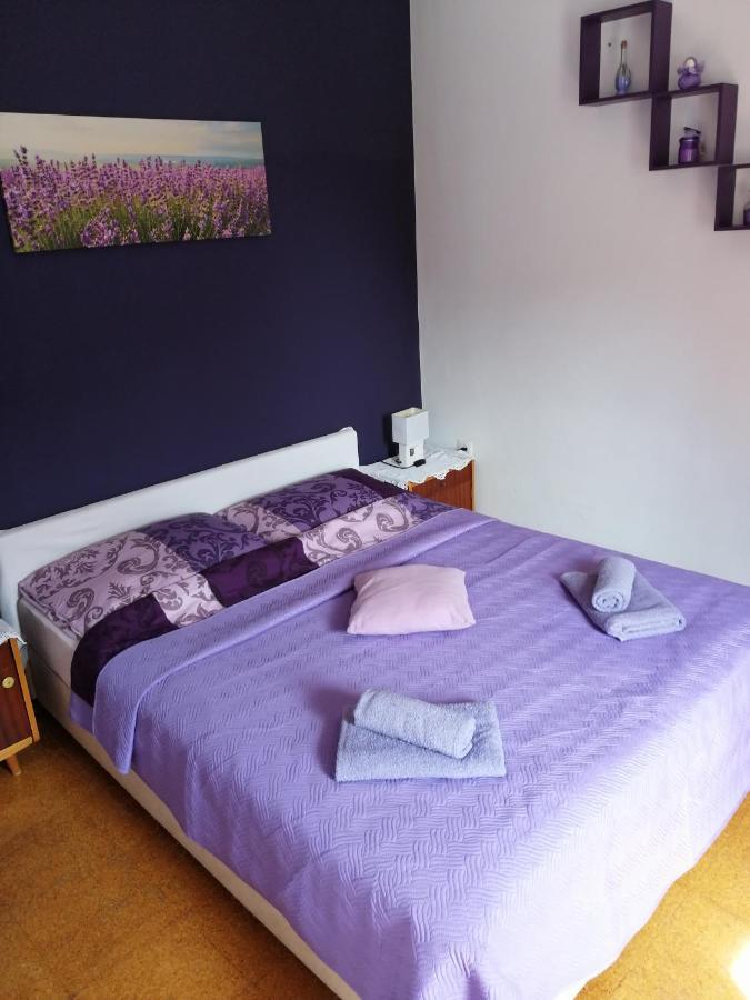 Apartmani Milka Pakoštane 外观 照片